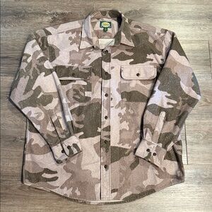 Cabela’s Long Sleeve Camo Shirt Size L
